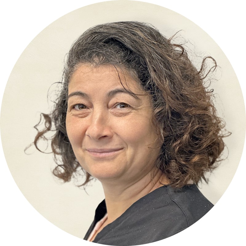 Gamze Adal, Verpackungsexpertin