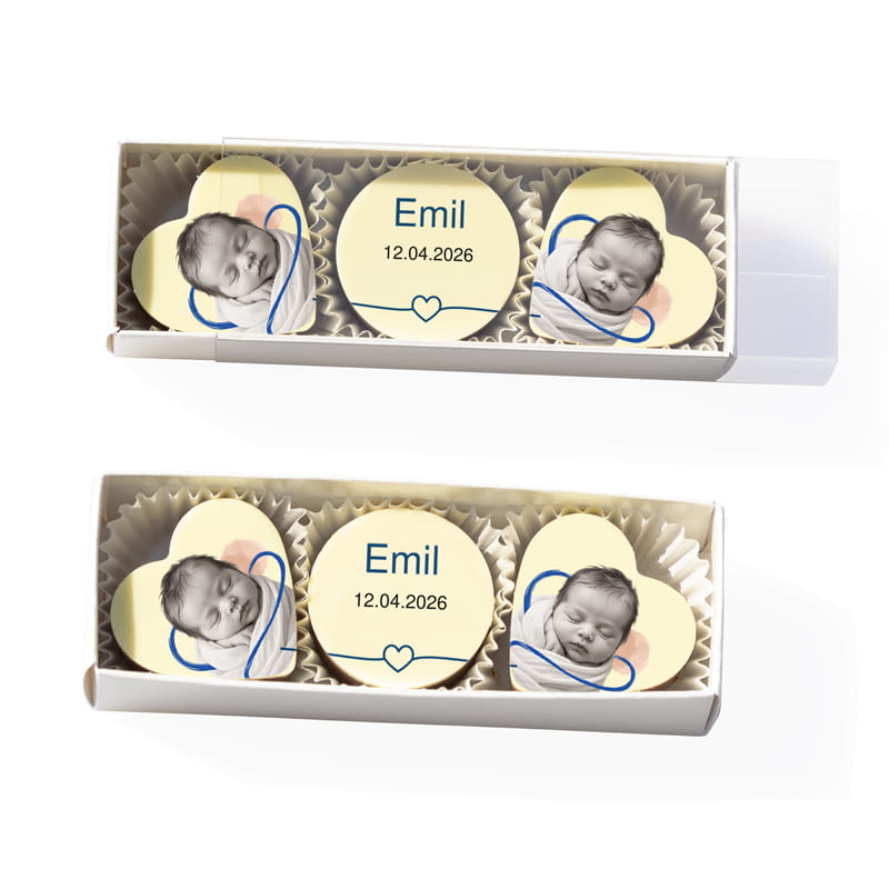 Pralinenstange zur Taufe mit Herzpralinen mit Babyfoto und runder Praline mit Name Emil und Datum
